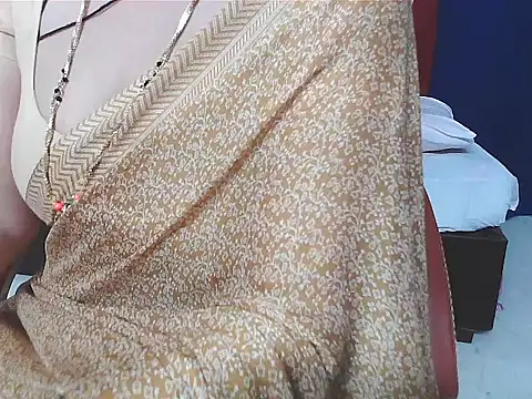 sunitha-3 live sex cam