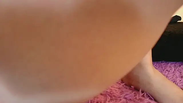 Rosee_park's cam snapshot