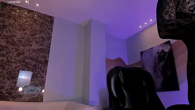 EveBensonX's cam snapshot