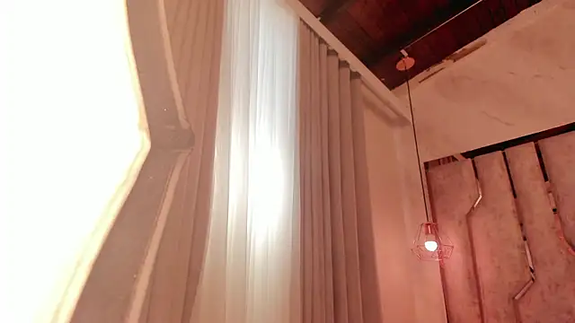 ari_monet live sex cam