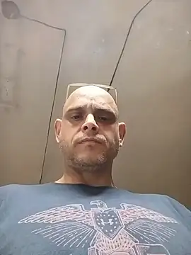 Buffshagswell live sex cam