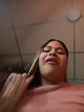 Cattaleya_Volkova live sex cam