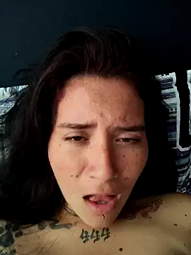 mara_adiction live sex cam