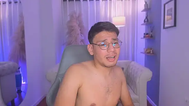 marcuswildx live sex cam