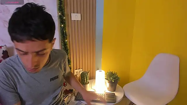 nati_n_mark's cam snapshot