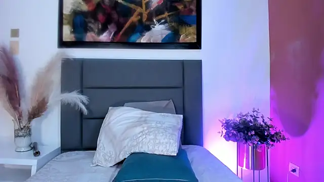 SamantaVee's cam snapshot