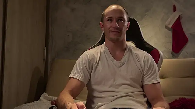 AxelFairchaild live sex cam