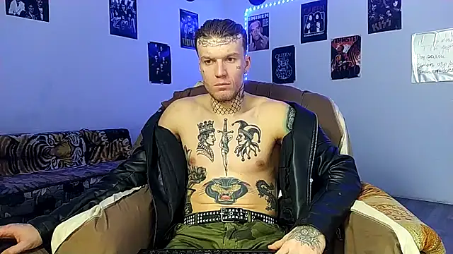 Huntall77's cam snapshot