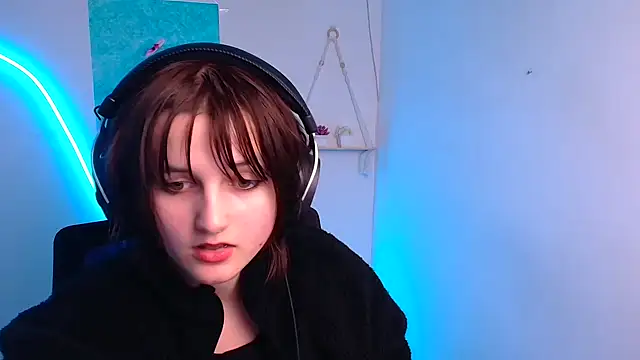 Alice_Wonderme's cam snapshot