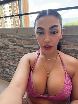 emma_andrew1 live sex cam