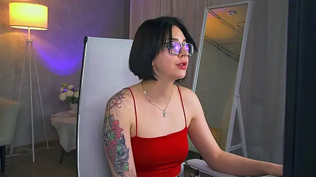 ElenaSomerhalder's cam snapshot