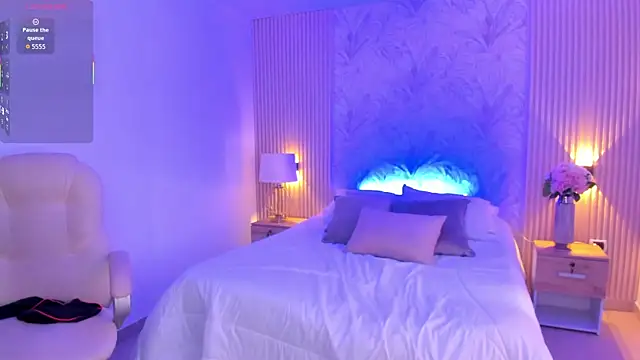 natasha_priston_'s cam snapshot