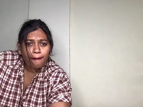 HoleyCoupon's cam snapshot