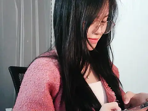 Nunaa18's cam snapshot