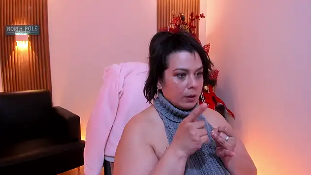 martina_foxy_ live sex cam