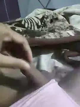 iaparna live sex cam