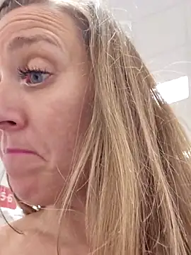 Skyellar live sex cam