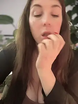 MommmyYummy live sex cam