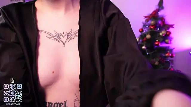 Lucy_Kitten's cam snapshot