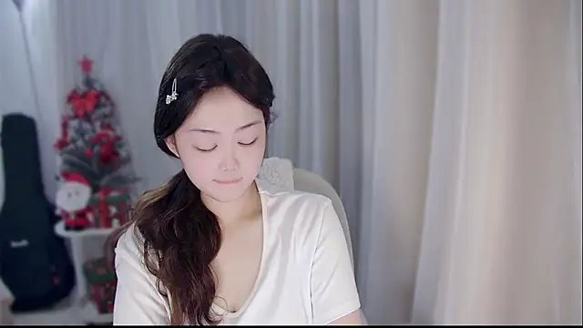 YUANYUAN-A's cam snapshot