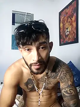 Kingbigcock23cm live sex cam