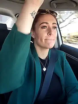 HollyTattoo live sex cam