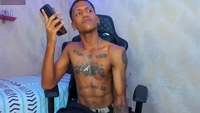 ManSant's cam snapshot