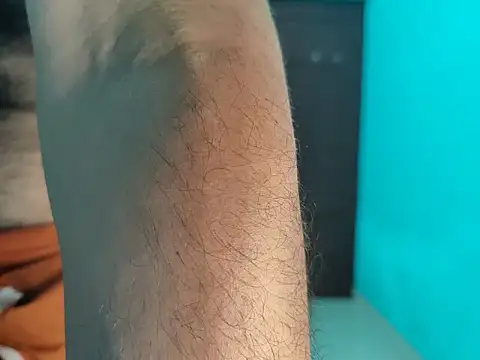 Sultryandrews live sex cam