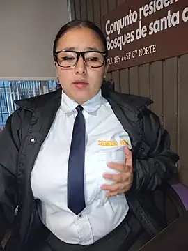 Cute_Penelope live sex cam