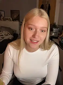 EmmiPemmi's cam snapshot