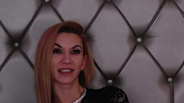 MayaHale's cam snapshot