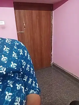 Cute-Simmi's cam snapshot