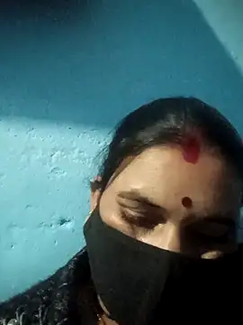 Chinki_pande's cam snapshot