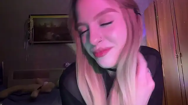 AzoticBasics's cam snapshot