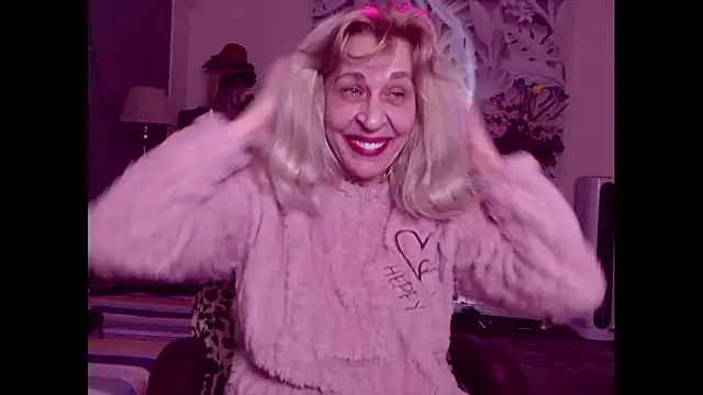 HornyMilf_555 live sex cam