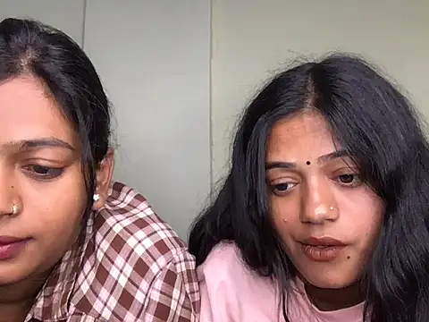 HoleyCoupon's cam snapshot