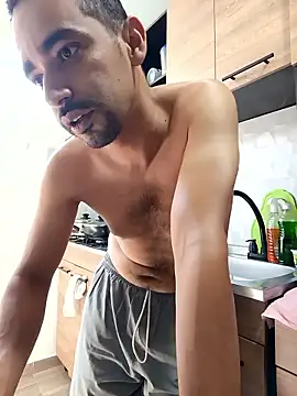 stivenlujan69 live sex cam