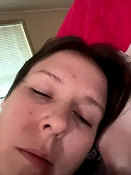 CUMFOREVERY1nTitTiES2's cam snapshot