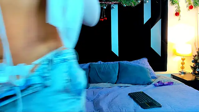 Maia_Steel's cam snapshot