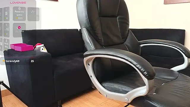 hairyncuteass live sex cam