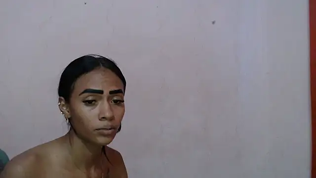 ricaslatinas1 live sex cam