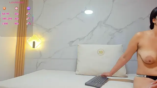 sarah_borch's cam snapshot