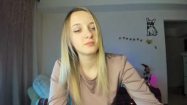 RouseReed's cam snapshot