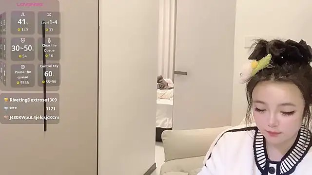 Follyise live sex cam