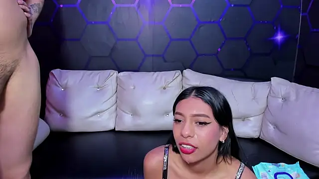 Blow2job-Lat live sex cam