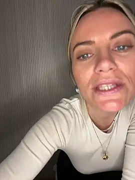 Milla__one live sex cam