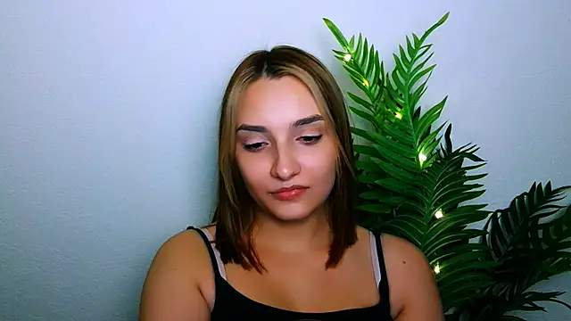 veryshygirl's cam snapshot