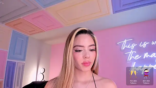 JuanitaClay live sex cam