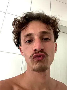 alenozin69 live sex cam