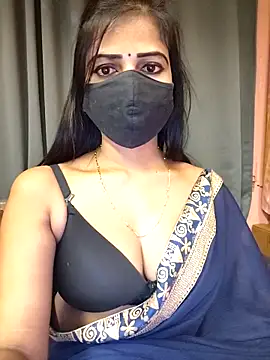 Misss-julli live sex cam